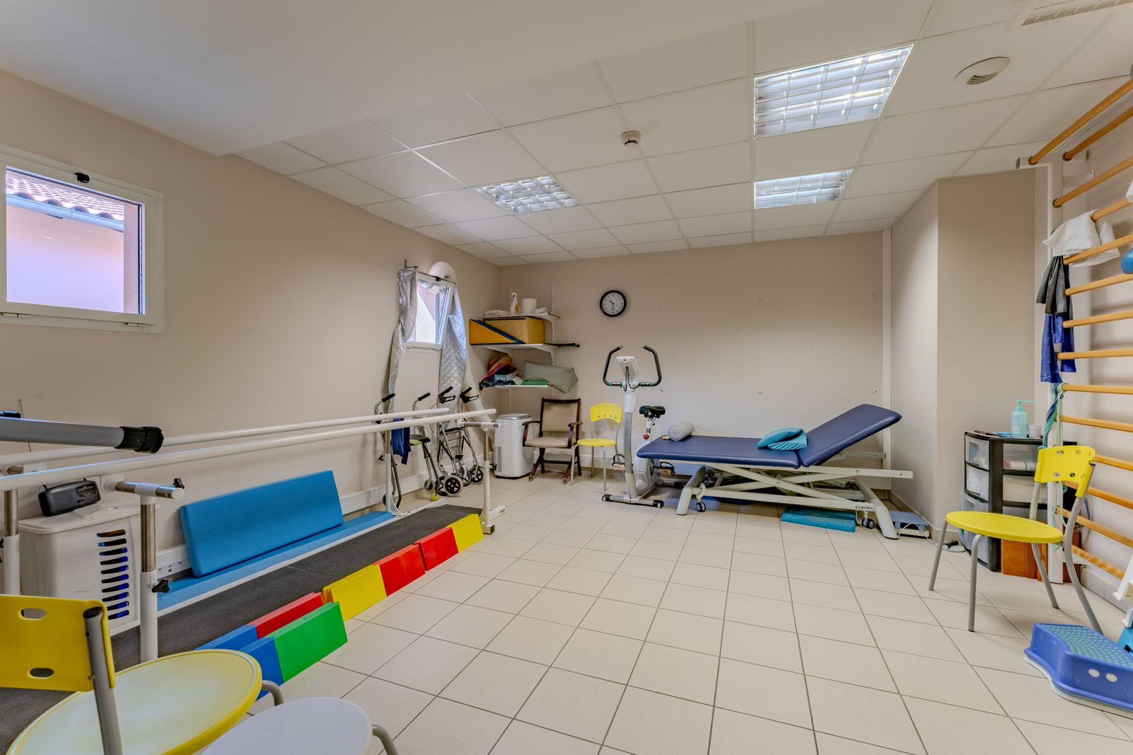 Salle de rééducation et de kinésithérapie de l'EHPAD Pagomal à Montbeton